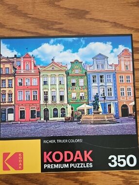 Kodak Vibrant Pastel Row Houses Puzzle - Blue, Green, Pink, Yellow, Orange